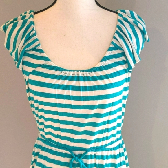 ✨Old Navy Teal & Cream Striped Dress - Picture 2 of 10